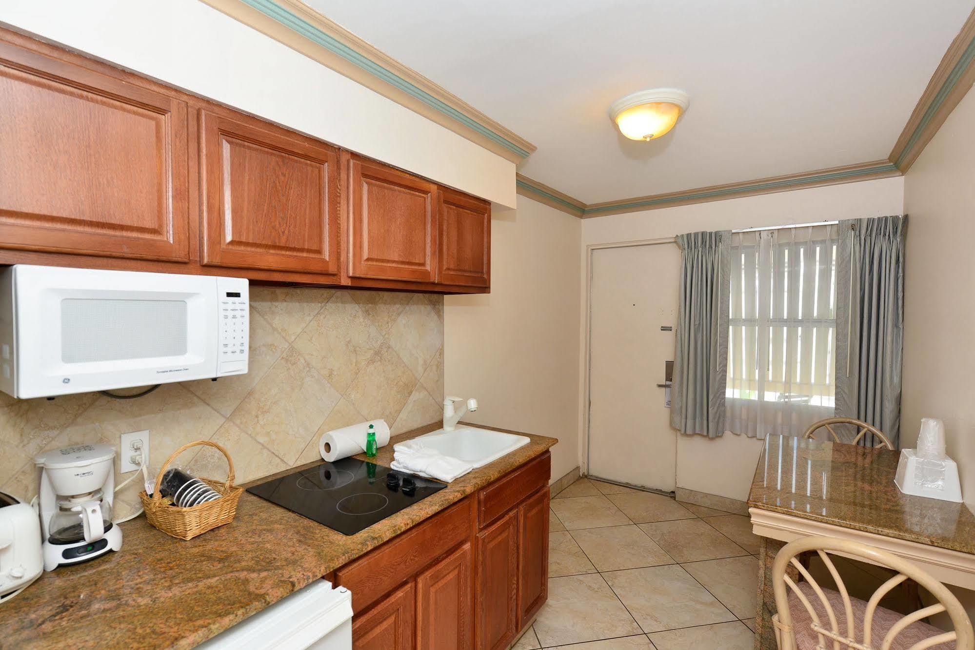 סרסוטה Siesta Key Beach Resort And Suites מראה חיצוני תמונה